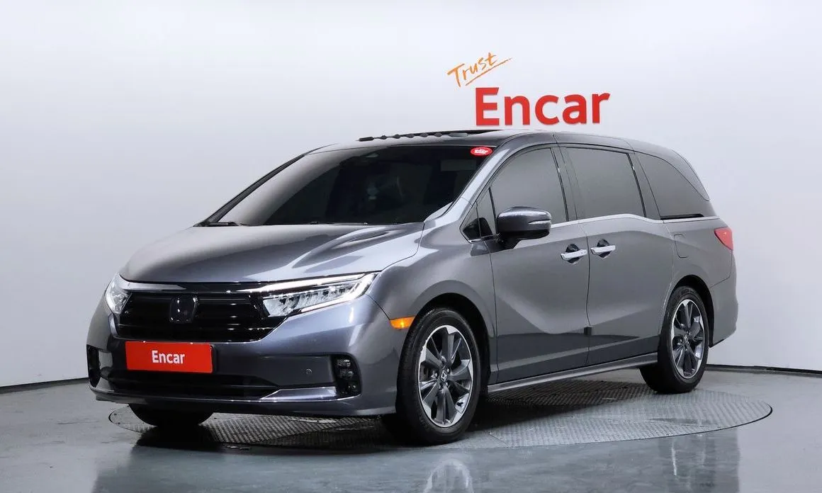 Honda Odyssey — фото 1