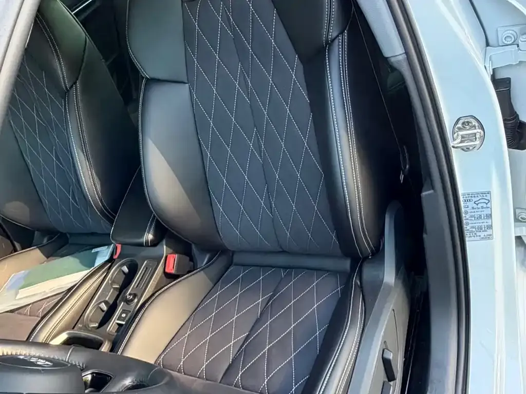 Audi A3 — фото 2