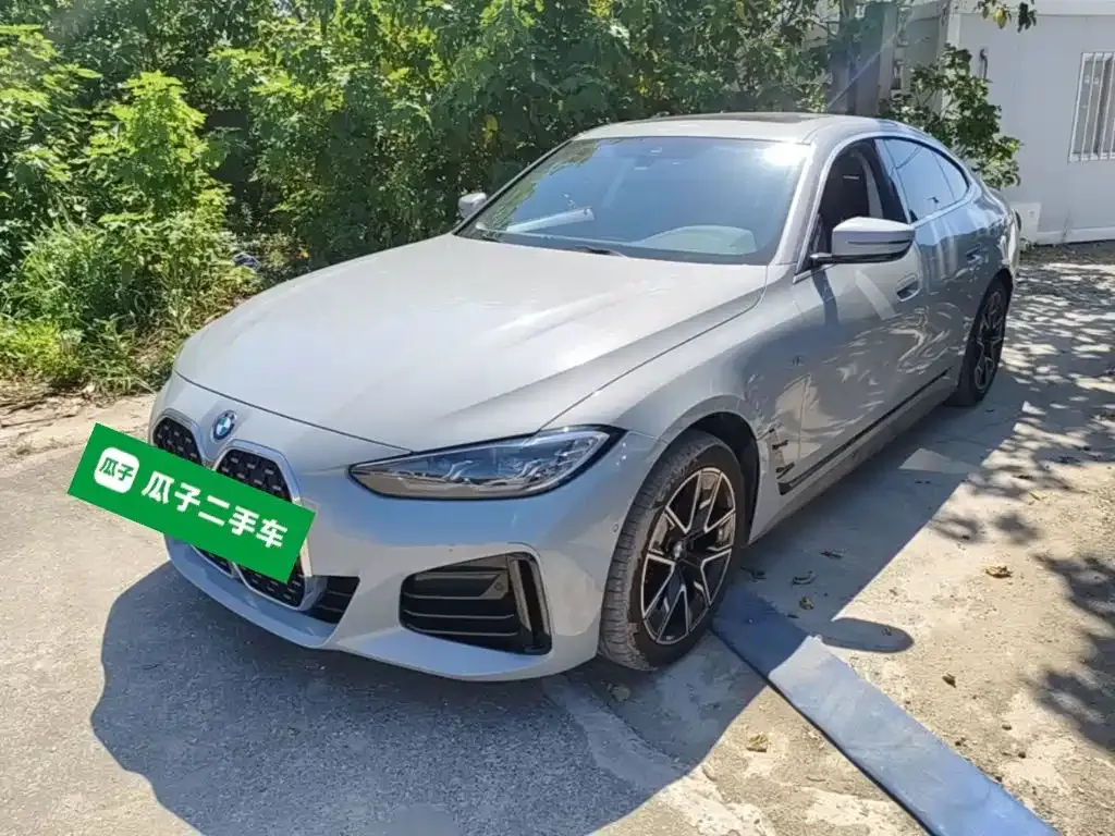BMW 4 Series — фото 1