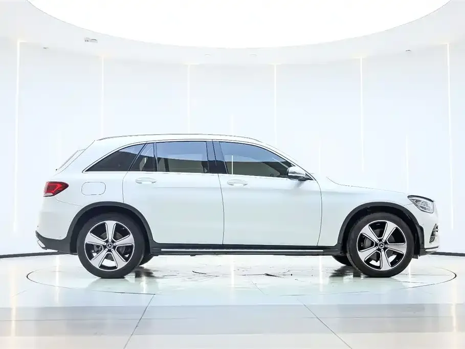 Mercedes-Benz GLC — фото 5