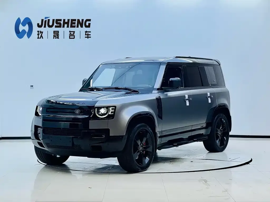Land Rover Defender — фото 1