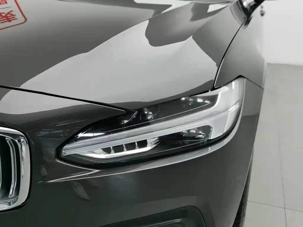Volvo S90 — фото 3