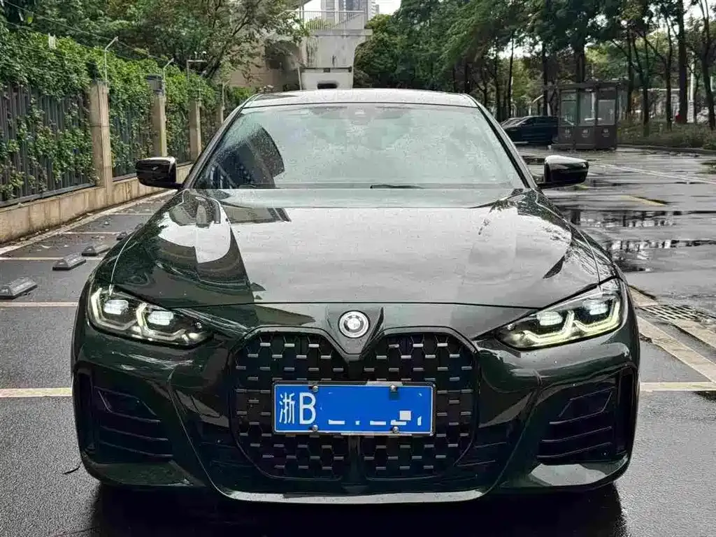 BMW 4 Series — фото 1