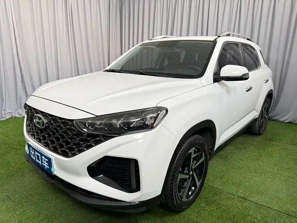 Hyundai ix35 — фото 1