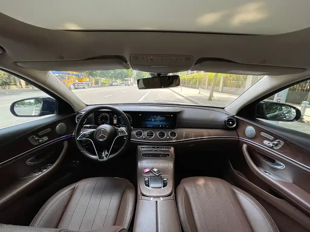 Mercedes-Benz E-Class New Energy — фото 5