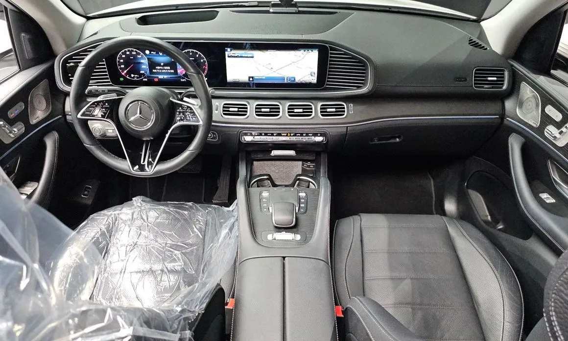 Mercedes-Benz GLE-Class — фото 6