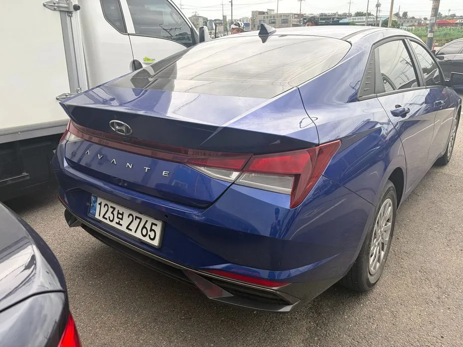 Hyundai AVANTE — фото 10