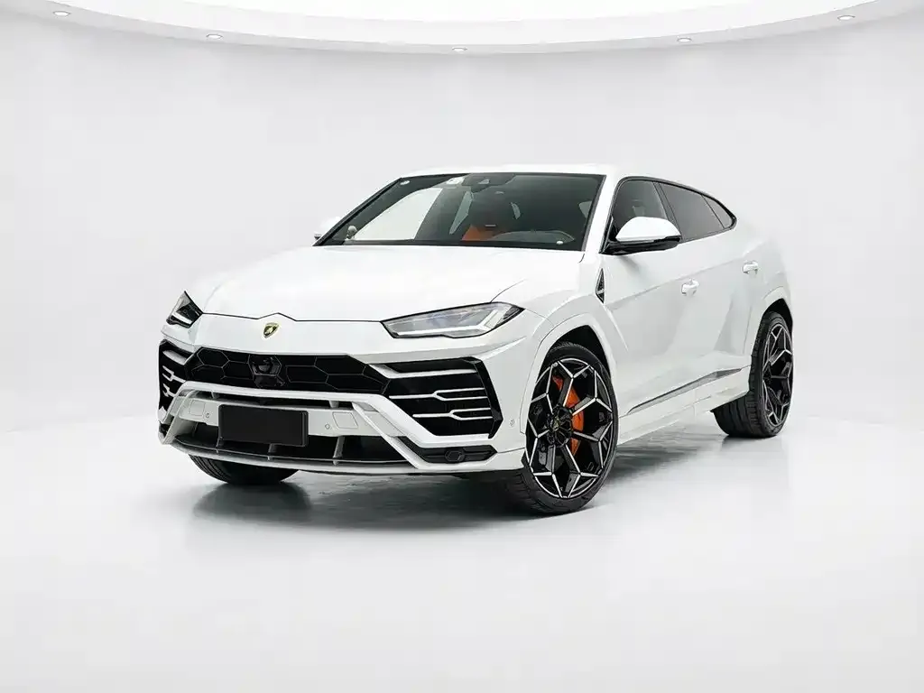 Lamborghini Urus — фото 1
