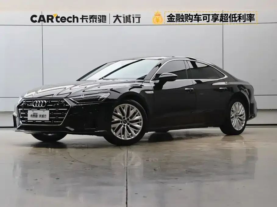 Audi A7L — фото 1