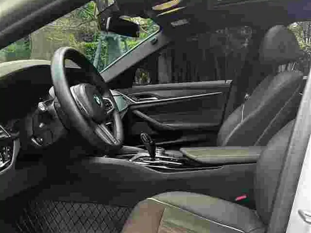 BMW 5 Series New Energy — фото 6