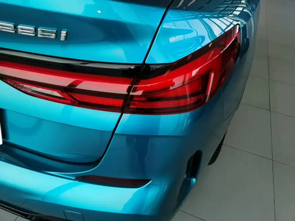 BMW 2 Series (Import) — фото 3