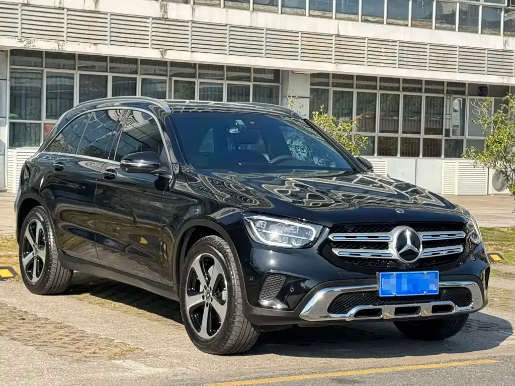 Mercedes-Benz GLC — фото 1