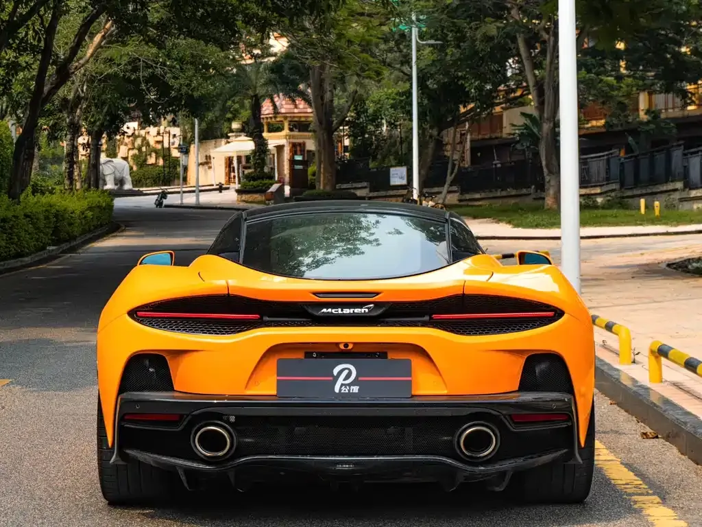 McLaren GT — фото 8