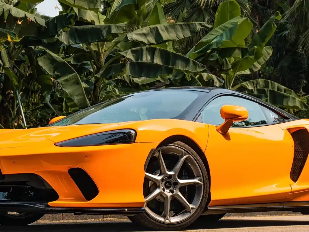 McLaren GT — фото 2