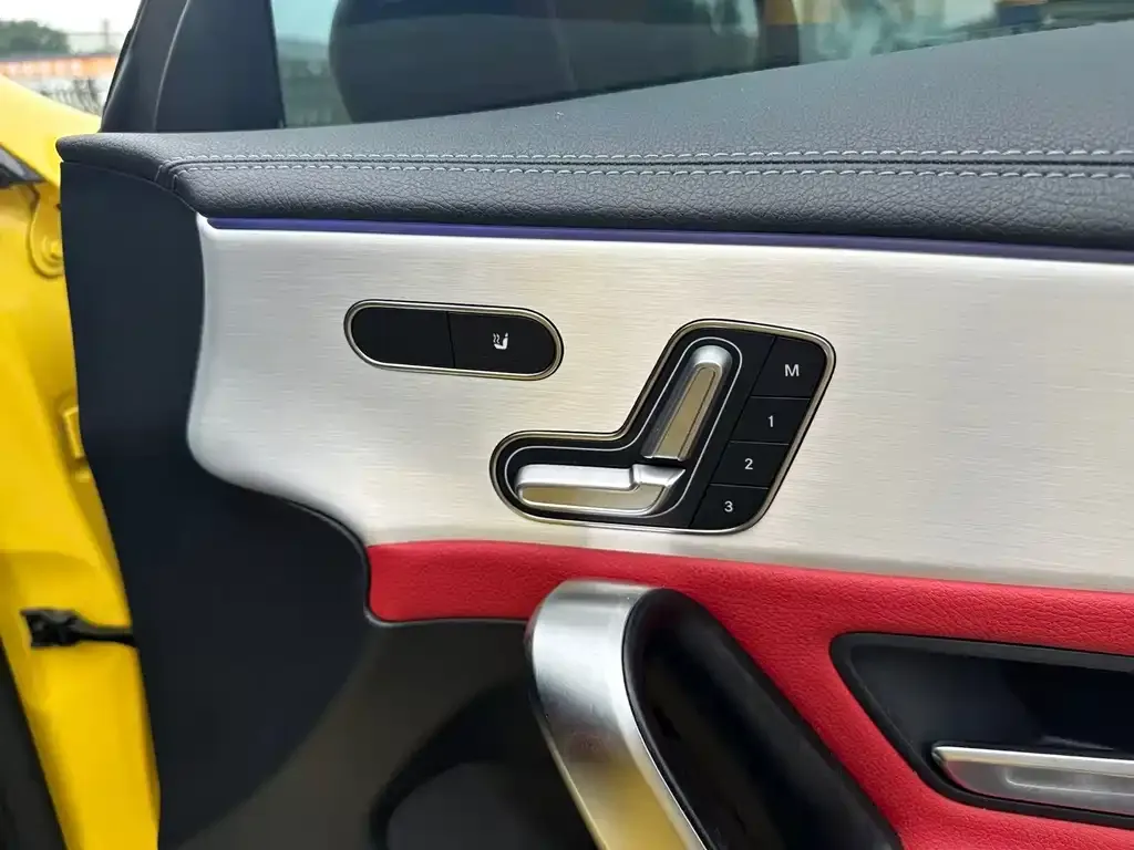 Mercedes-Benz CLA AMG — фото 2
