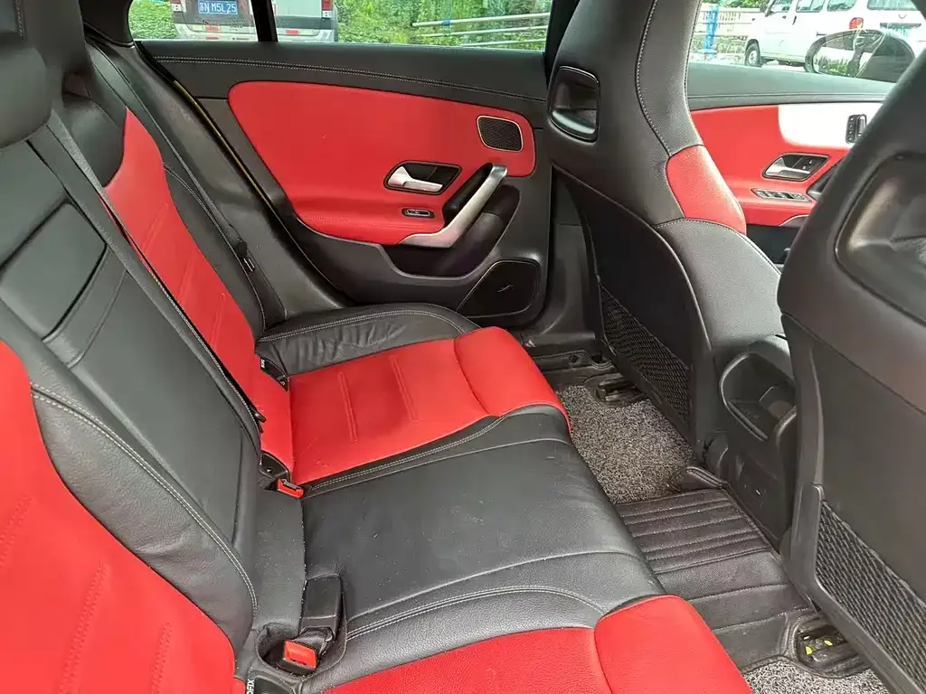 Mercedes-Benz CLA AMG — фото 3