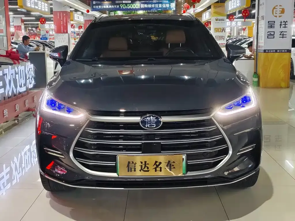 BYD Tang New Energy — фото 10