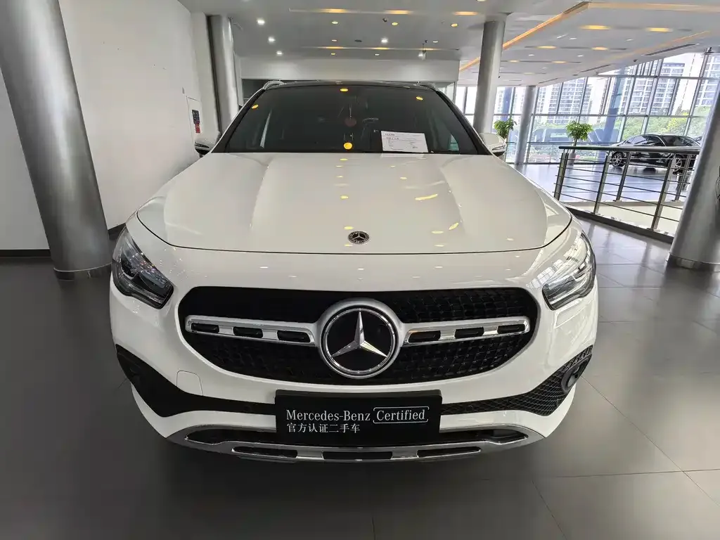 Mercedes-Benz GLA — фото 8