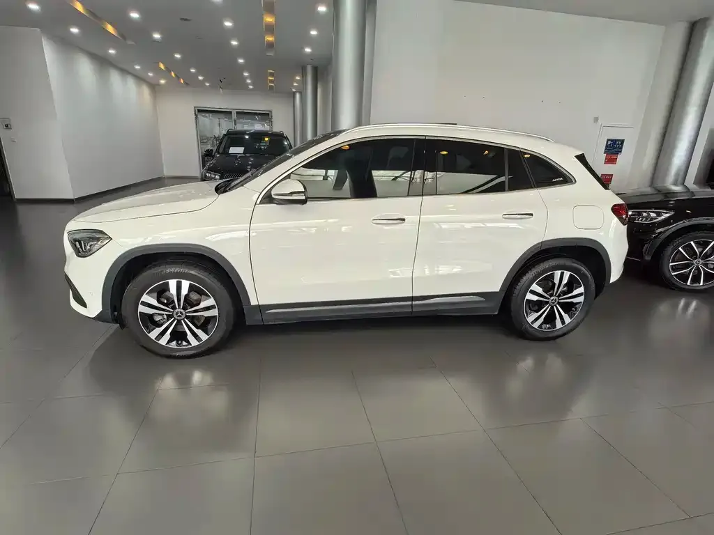 Mercedes-Benz GLA — фото 5