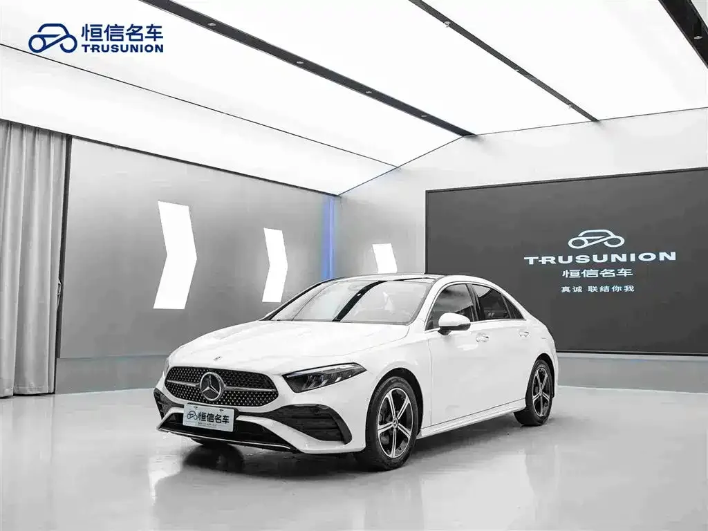 Mercedes-Benz A-Class — фото 10