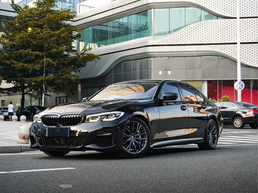 BMW 3 Series — фото 1