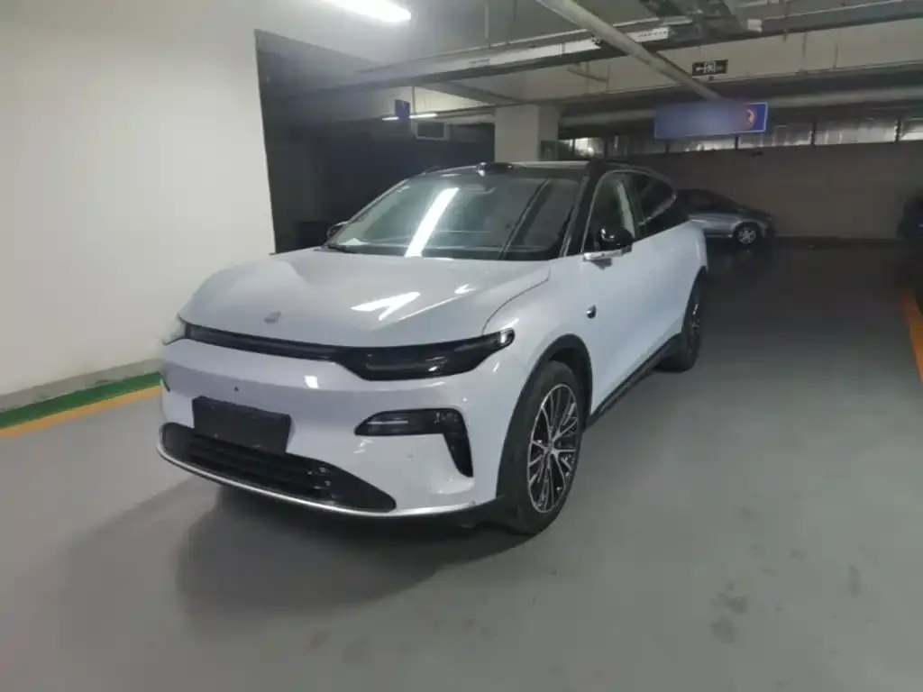 Leapmotor C11 — фото 1