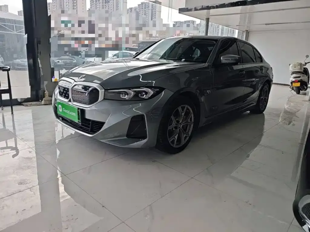 BMW i3 — фото 1