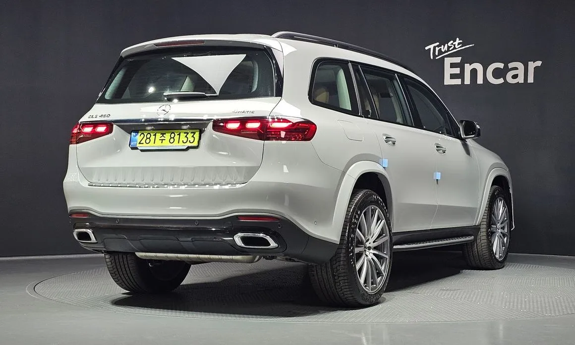 Mercedes-Benz GLS-Class — фото 7
