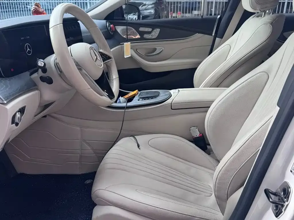 Mercedes-Benz CLS — фото 5