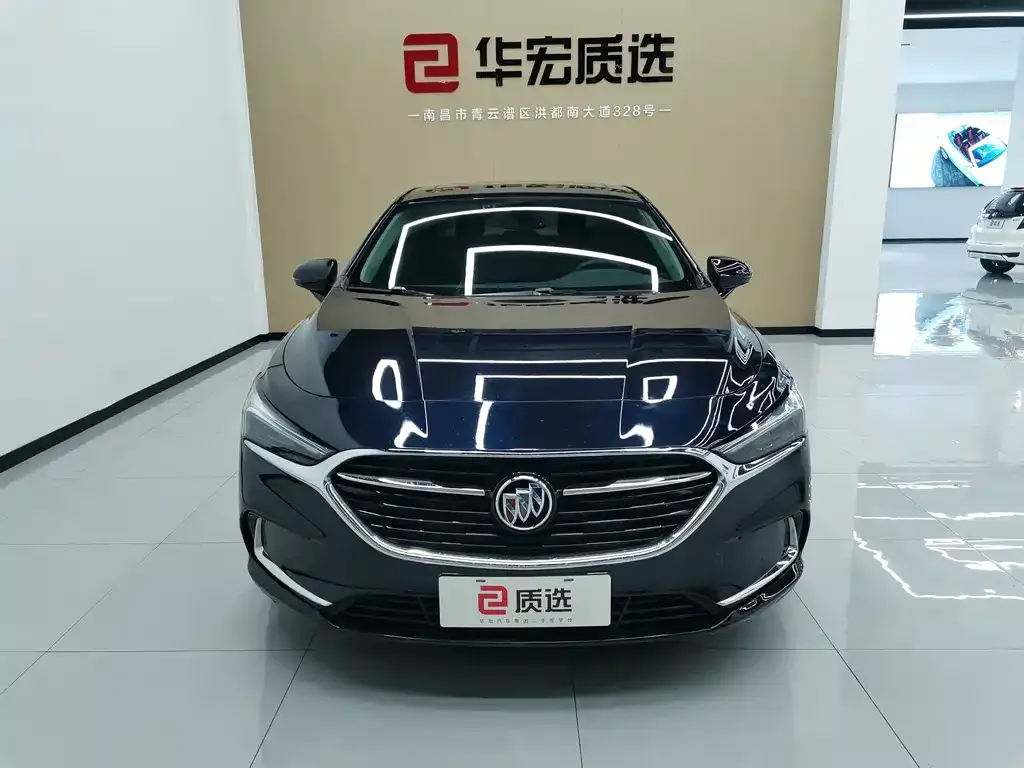 Buick LaCrosse — фото 10