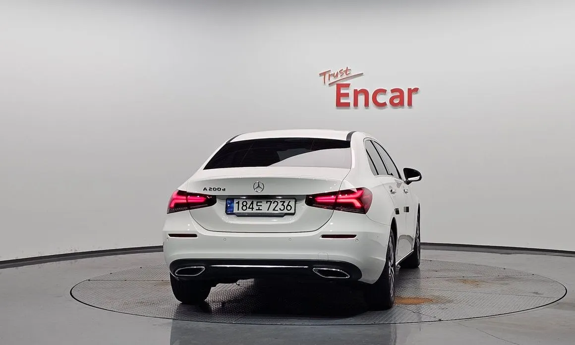 Mercedes-Benz A-Class — фото 4