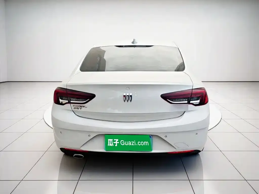 Buick Regal — фото 2