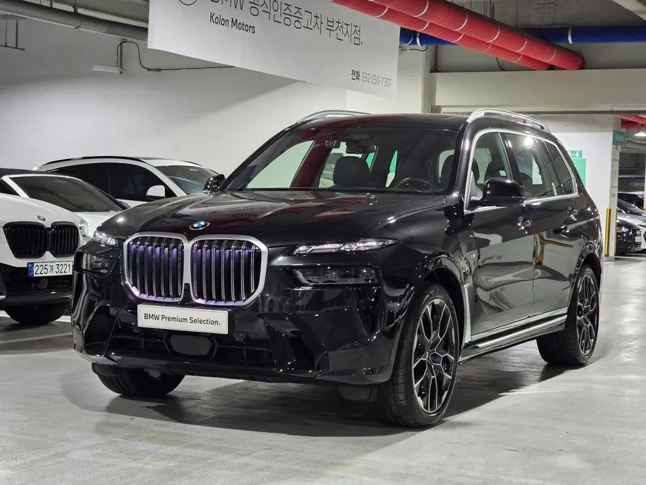 BMW X7 — фото 1