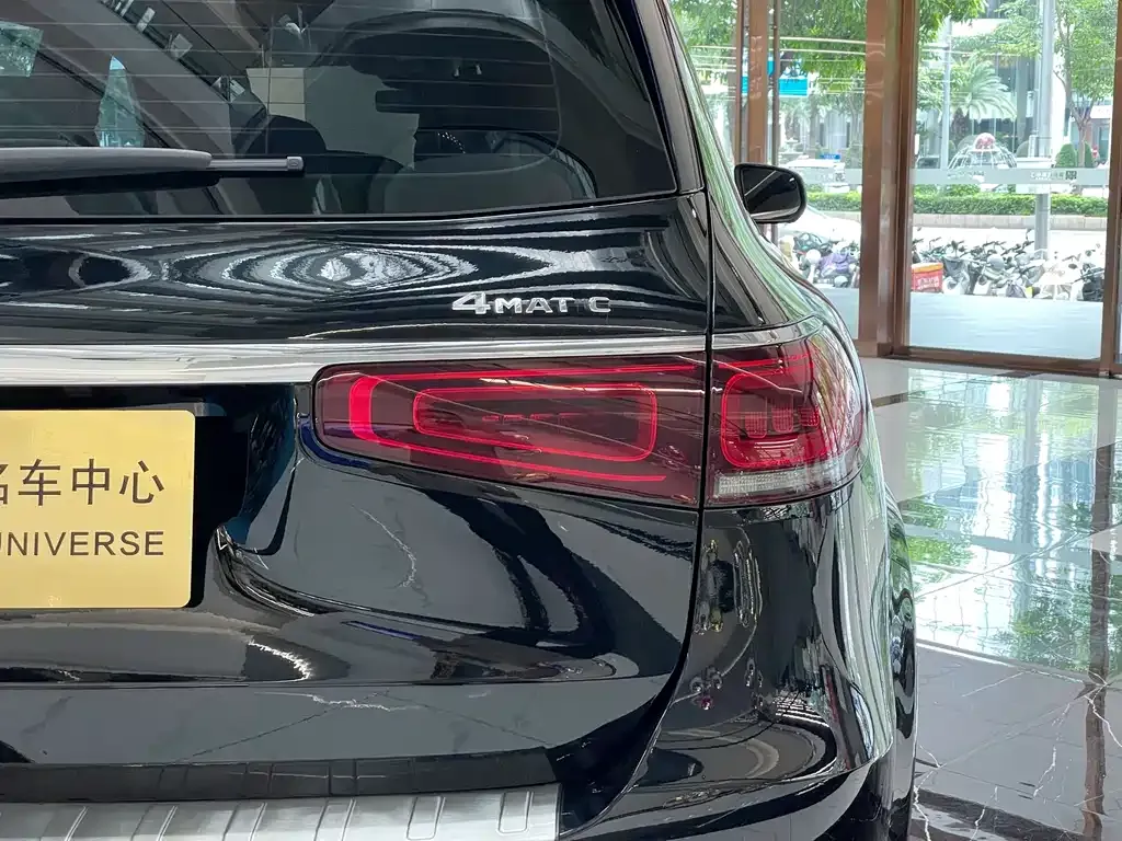 Mercedes-Benz GLS — фото 10