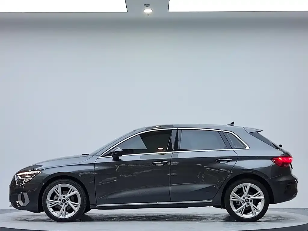 Audi A3 — фото 10