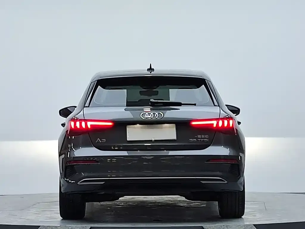 Audi A3 — фото 3