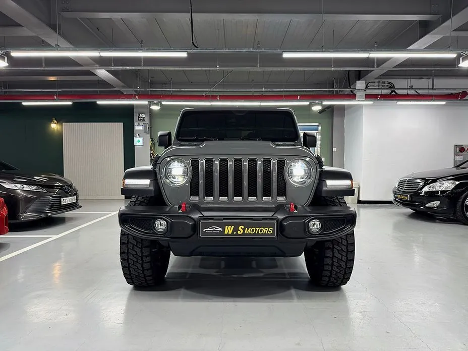 Jeep Wrangler — фото 4