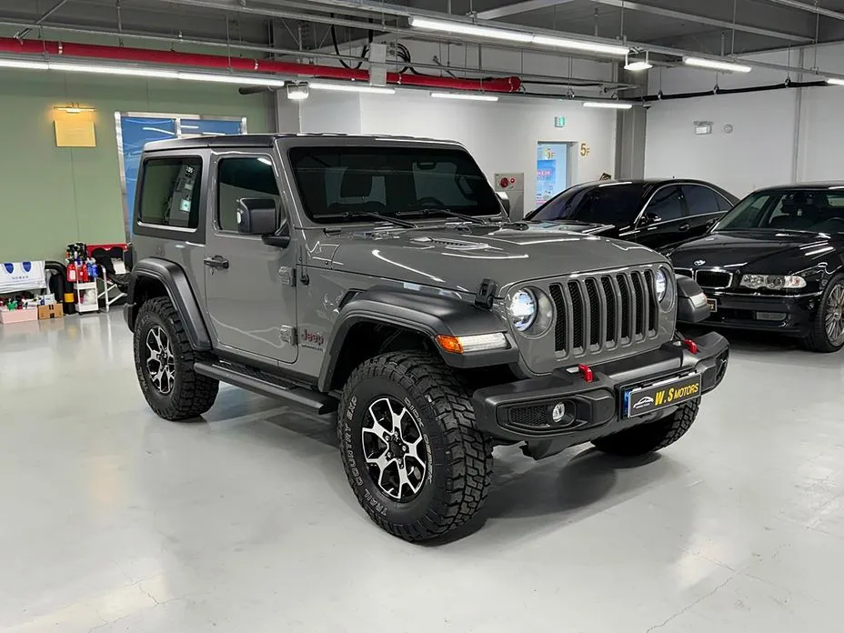 Jeep Wrangler — фото 2