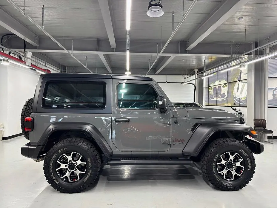 Jeep Wrangler — фото 3