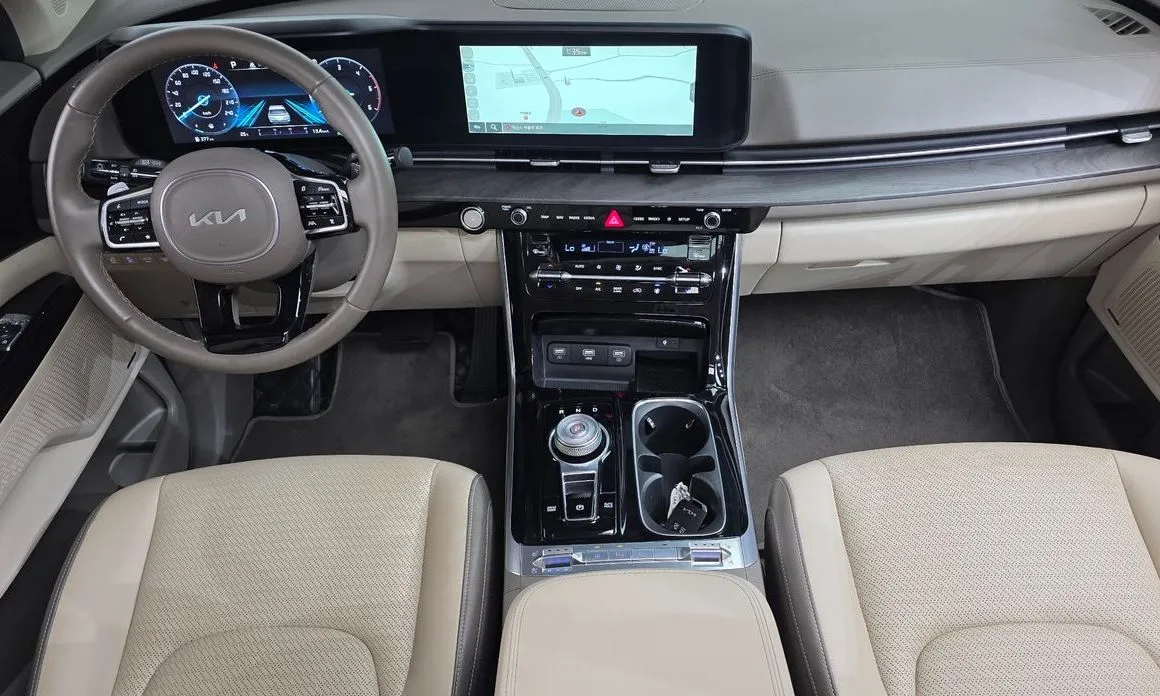 Kia Carnival — фото 3