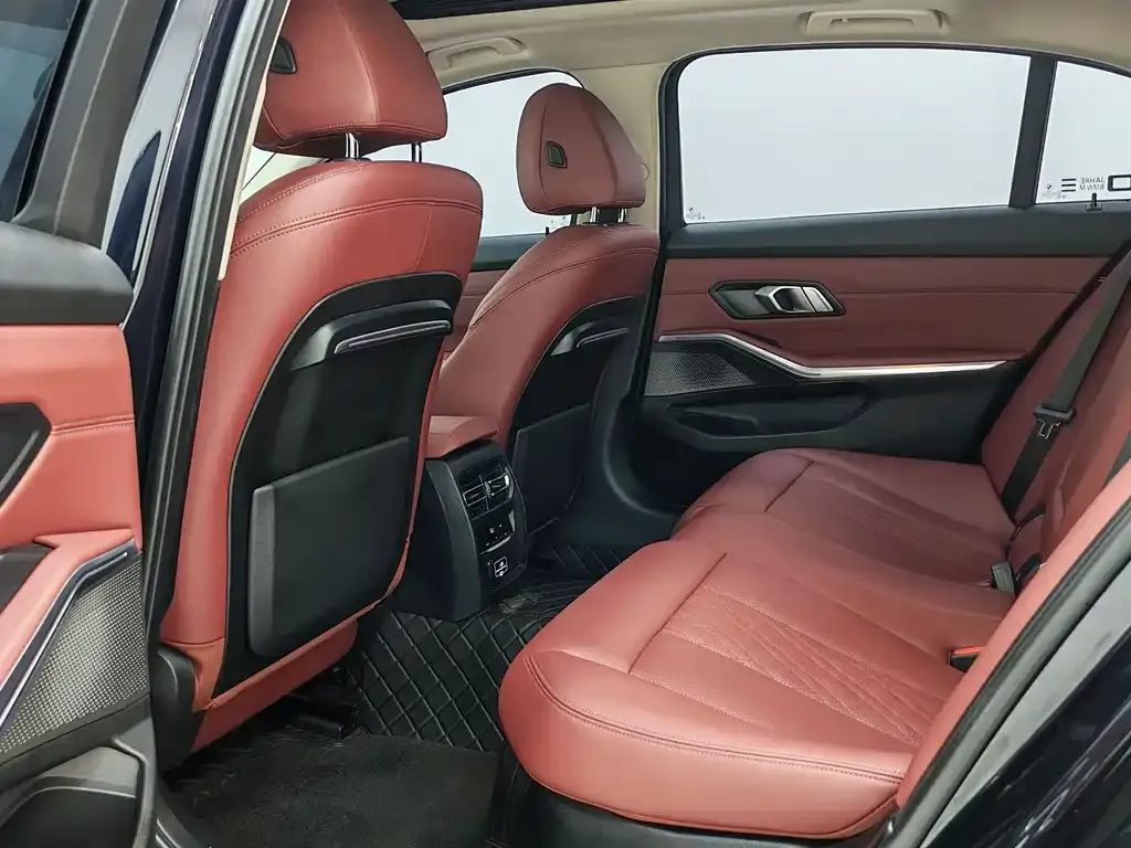 BMW 3 Series — фото 10