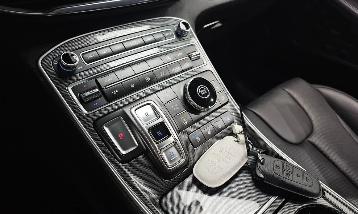 Hyundai Santafe — фото 9