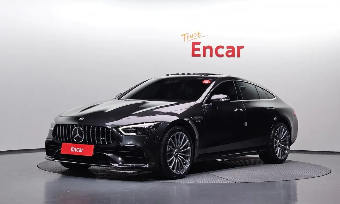 Mercedes-Benz AMG GT — фото 1