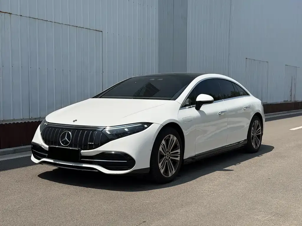Mercedes-Benz EQS — фото 1