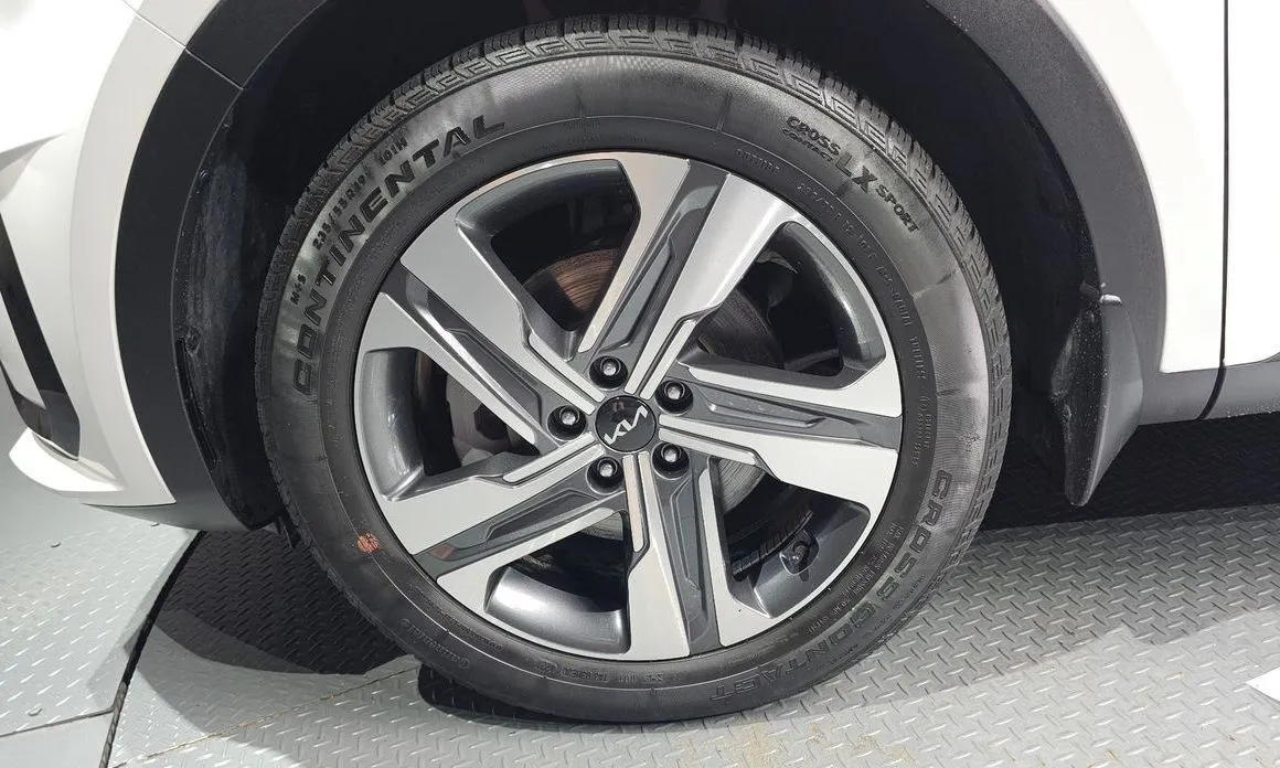 Kia Sorento — фото 3