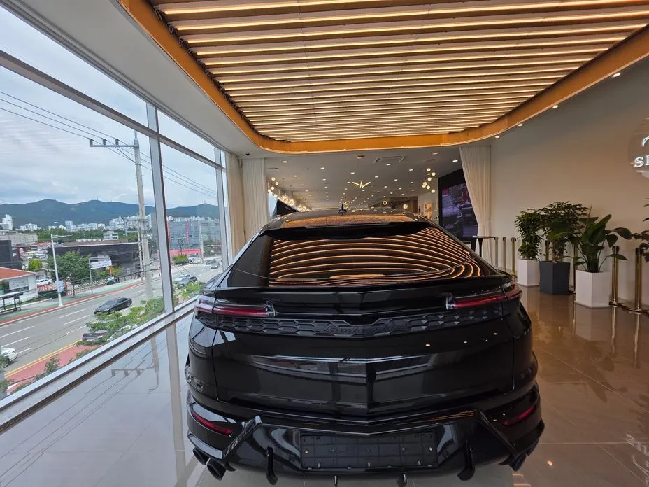 Lamborghini Urus — фото 7