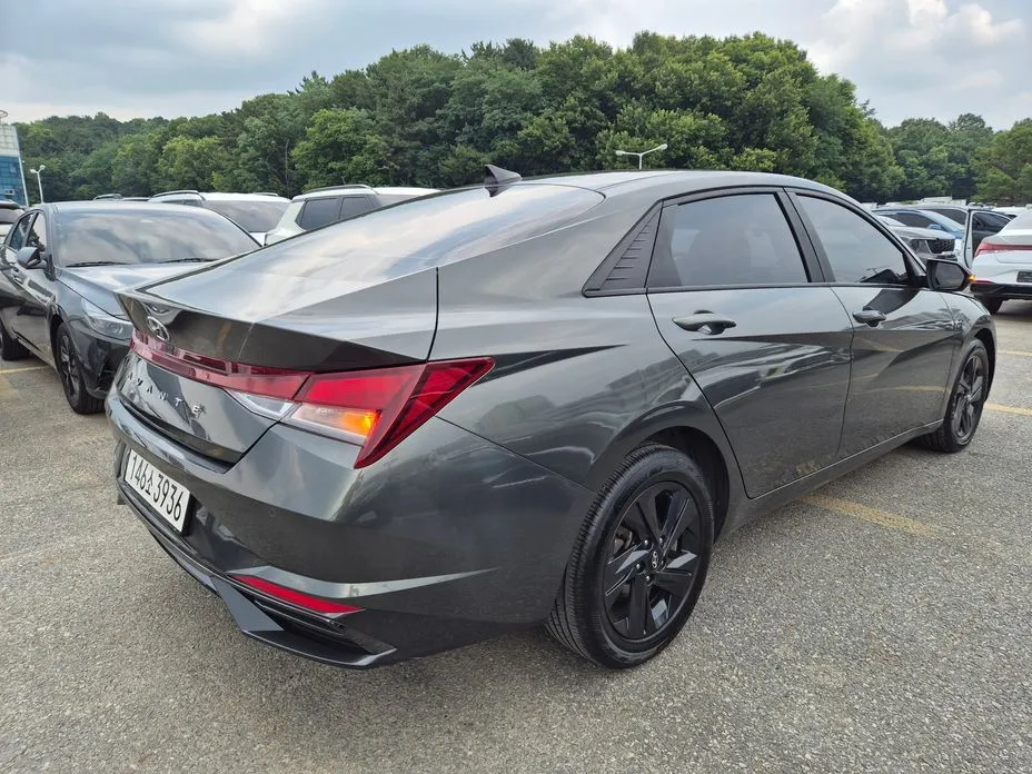 Hyundai AVANTE — фото 9