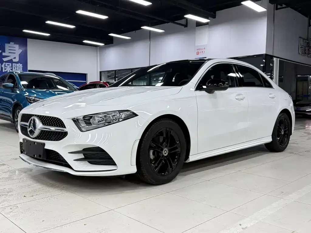 Mercedes-Benz A-Class — фото 1