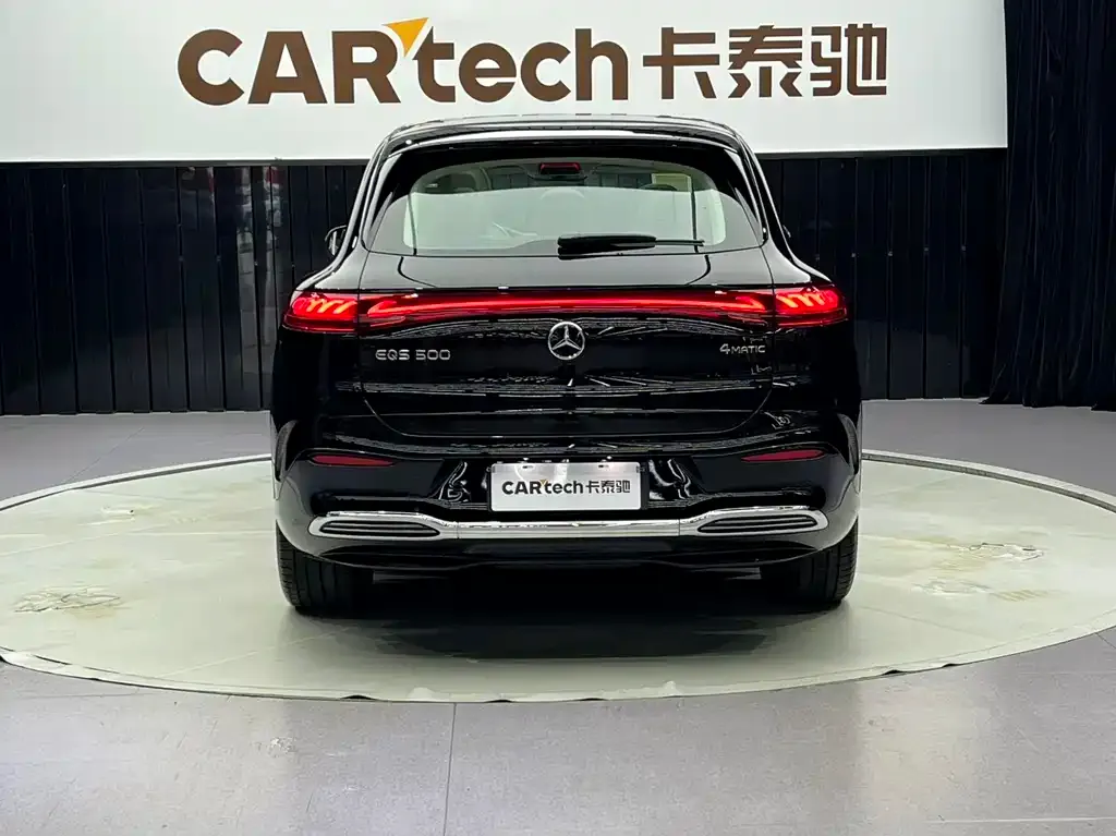 Mercedes-Benz EQS SUV — фото 3