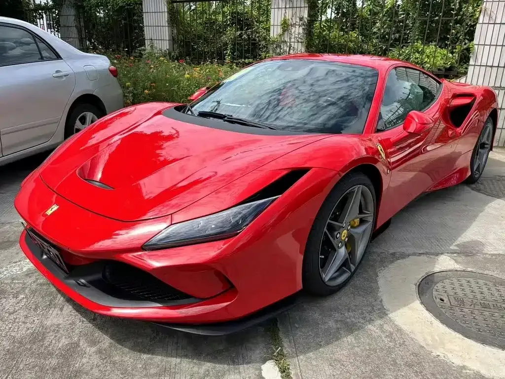 Ferrari F8 — фото 1